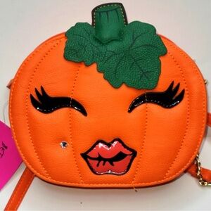 Betsey Johnson pumpkin crossbody bag